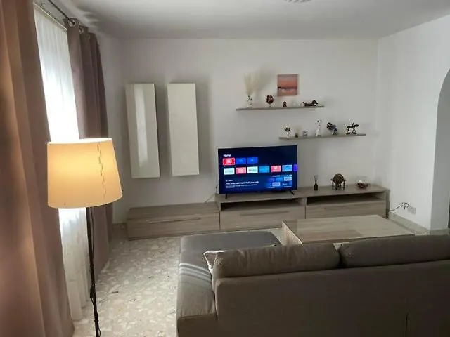 Spacious 3 Bedroom Apartment In The Heart Of St Julians San Ġiljan