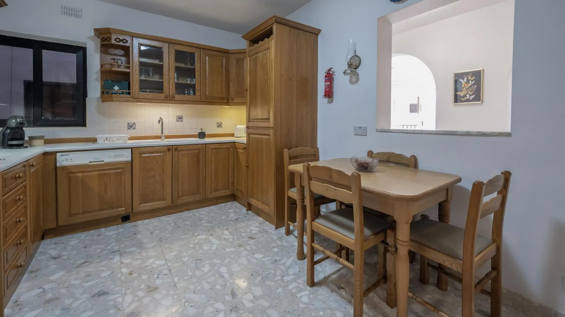 Spacious 3 Bedroom Apartment In The Heart Of St Julians San Ġiljan 0*,  Malta